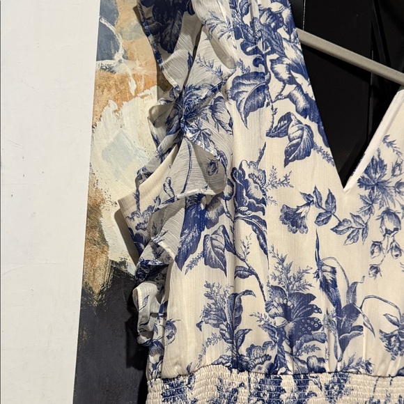Express Blue and White Floral Maxi Dress - Picture 3 of 4